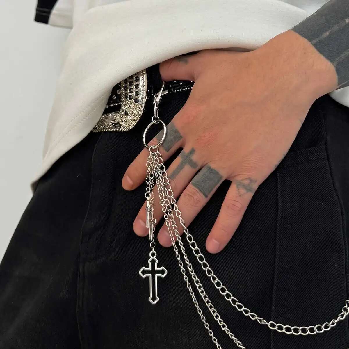 Ingemark Trendy Creative Cross - Body Jewelry For Men reseña y precio