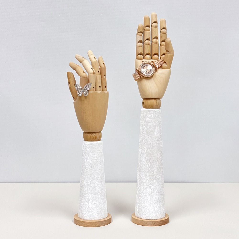 Wooden Velvet Hand Mannequin w - Body Jewelry Shop reseña y precio
