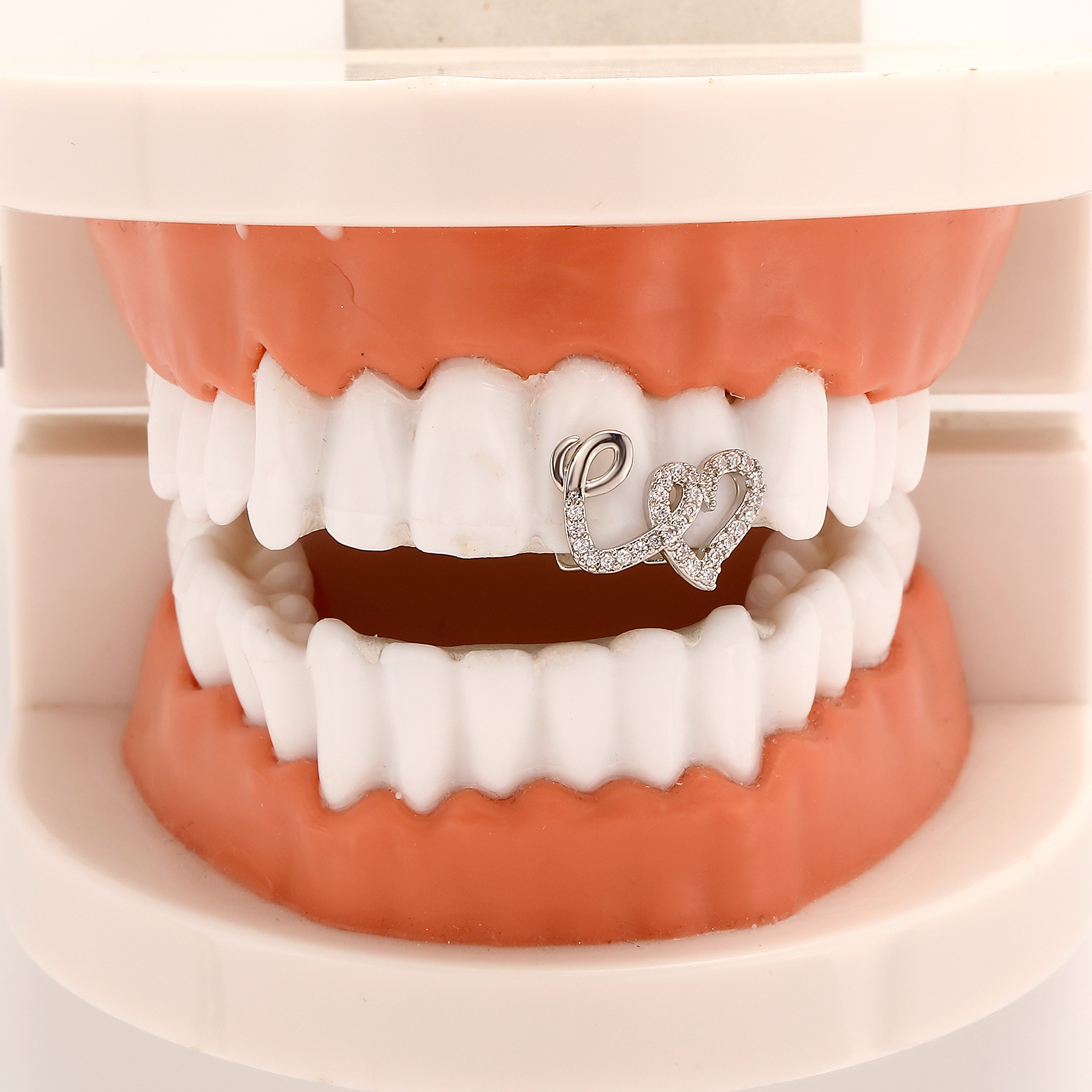 TOPGRILLZ Double Heart Teeth C - Body Jewelry For Men reseña y precio